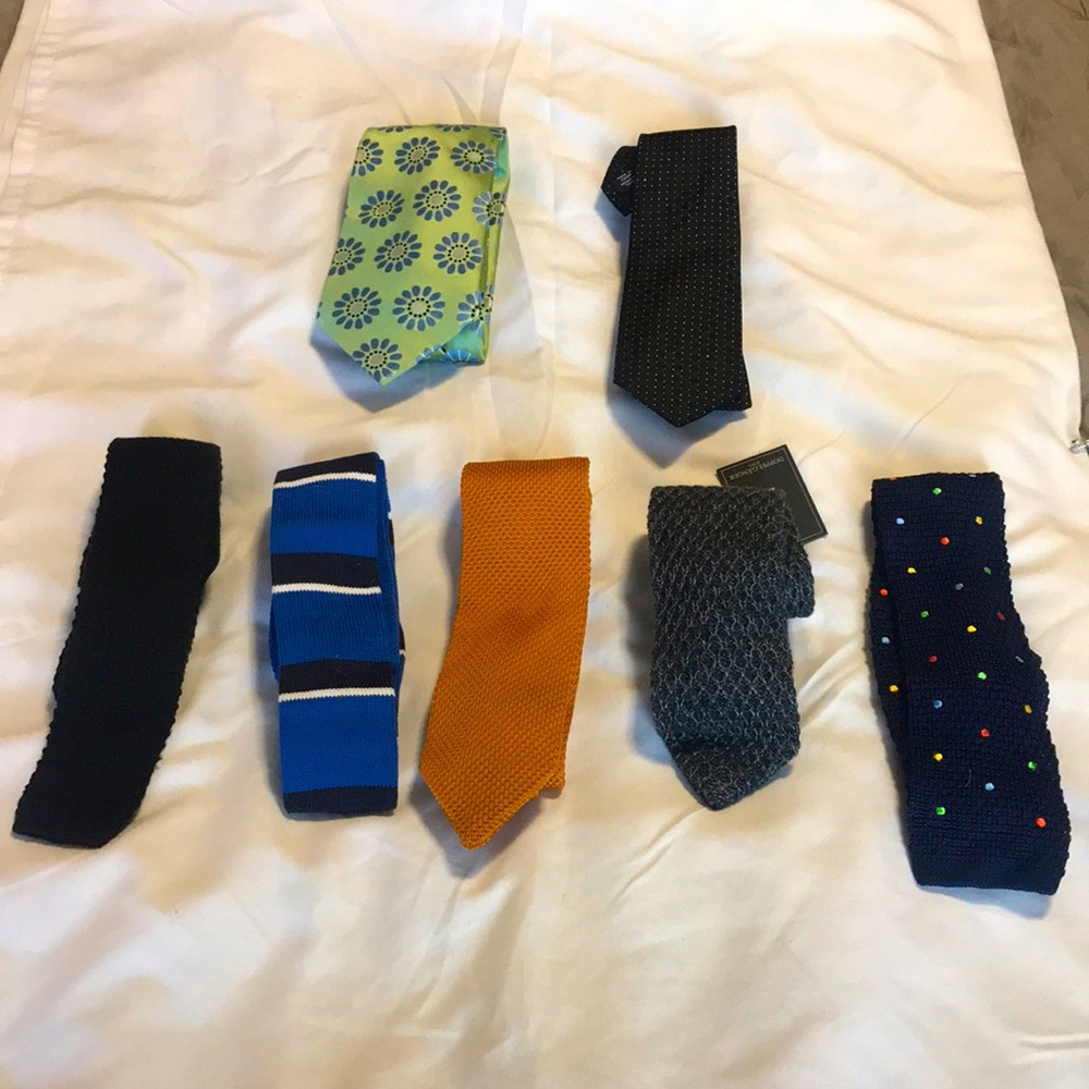 Cloth ties and two silk ties